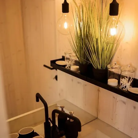 Buqez Eco - Beach 47 - Seaview Drage