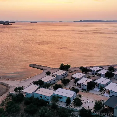 Buqez Eco - Beach 47 - Seaview Villa Drage