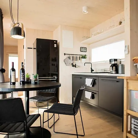Buqez Eco - Beach 47 - Seaview Drage